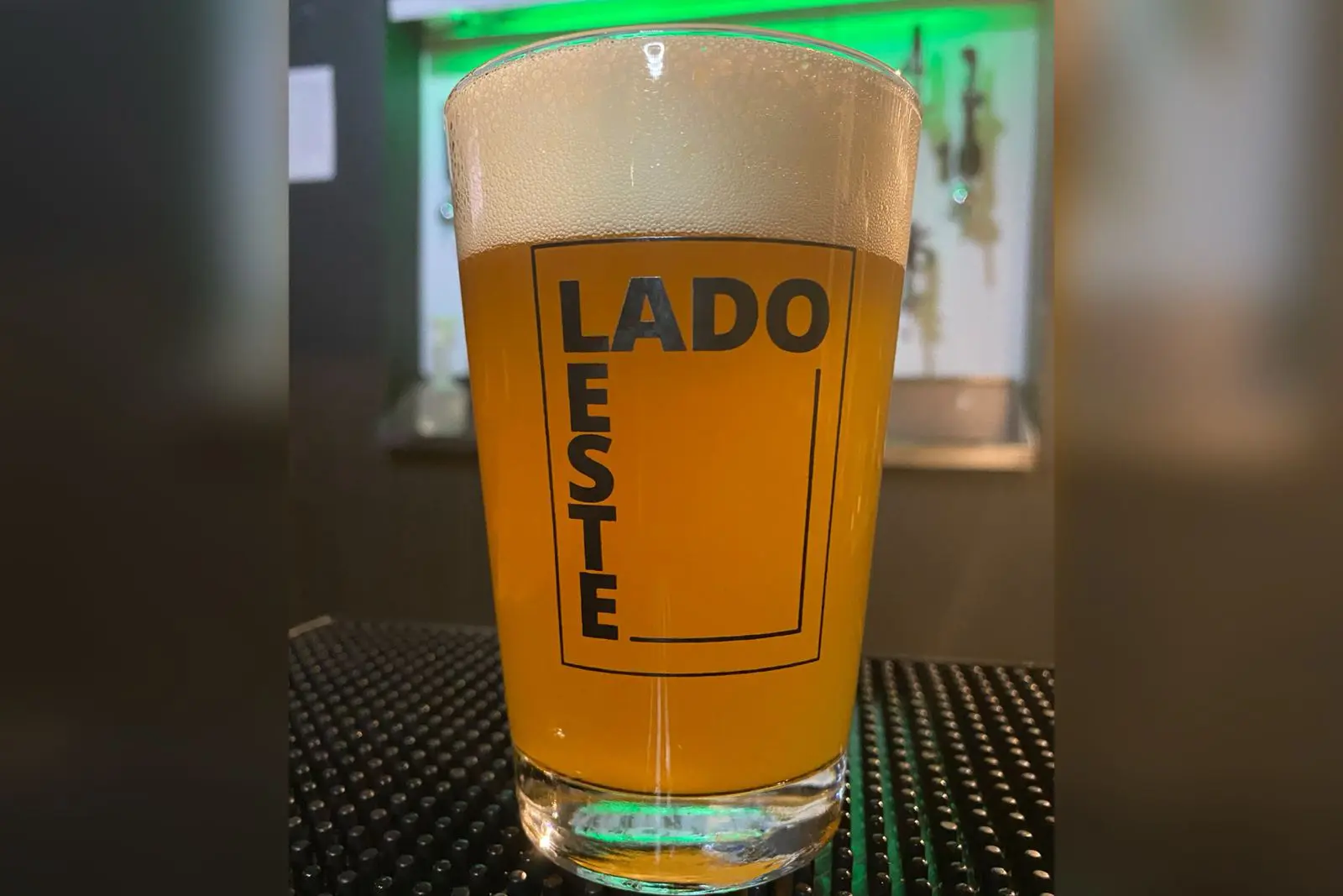 Cervejaria Lado Leste dará chope ou drink para clientes de chinelos (Foto: divulgação)