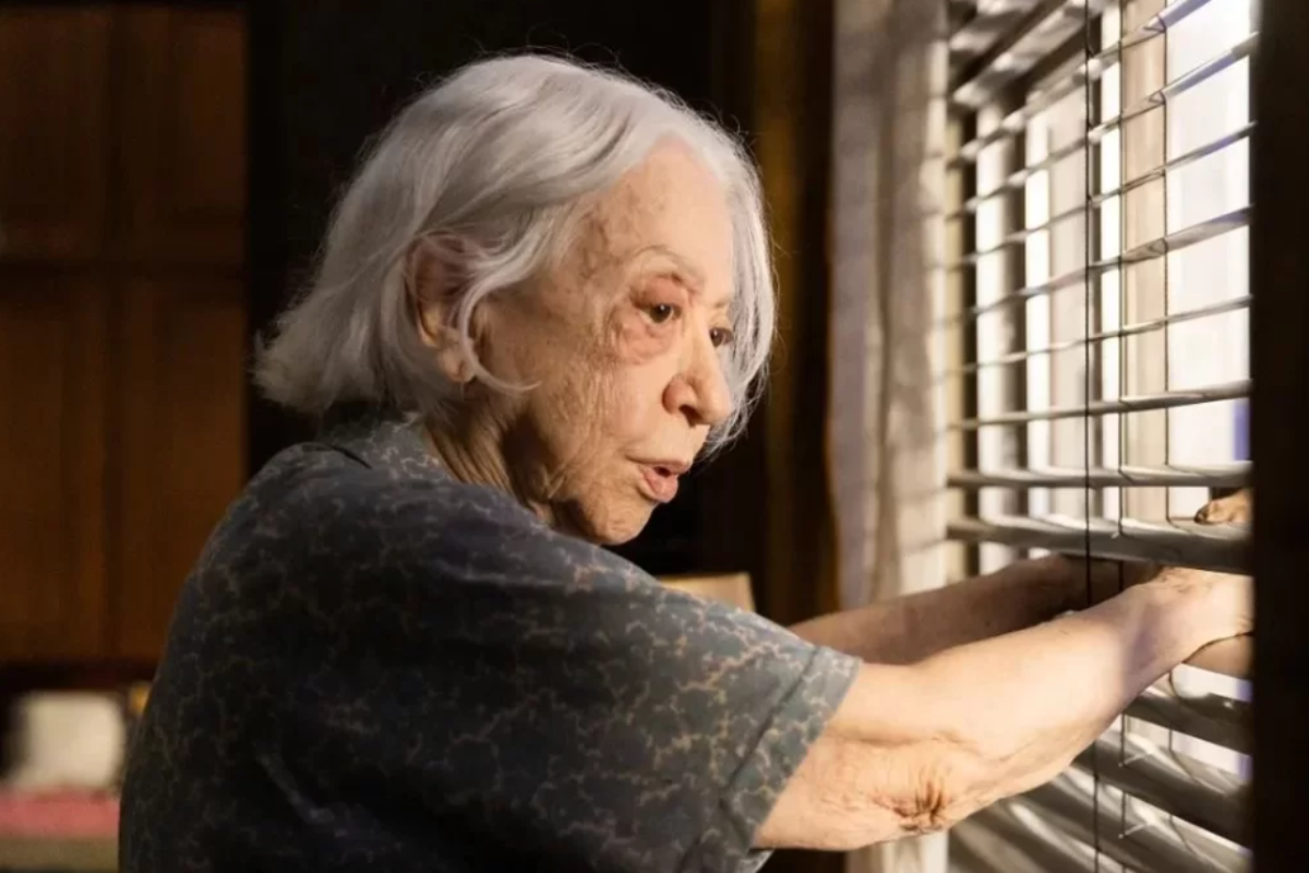 Fernanda Montenegro interpreta Joana da Paz no filme 'Vitória' (Foto: reprodução)