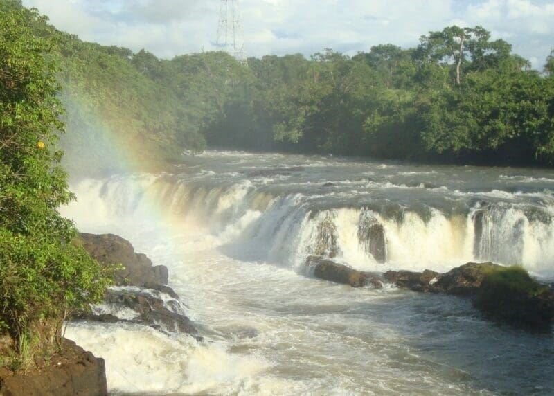 Cataratas de Itaguaçu, em São Simão (Foto: reprodução)