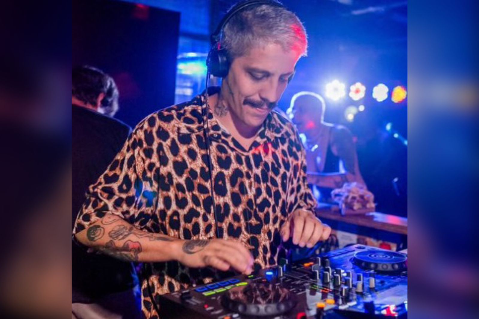 DJ Bruno Caveira, um dos fundadores da Falamacumbia (Foto: reprodução / Instagram)