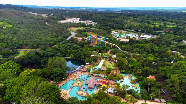 Hot Park fica dentro do complexo Rio Quente Parques & Resorts ( Foto: Aviva)