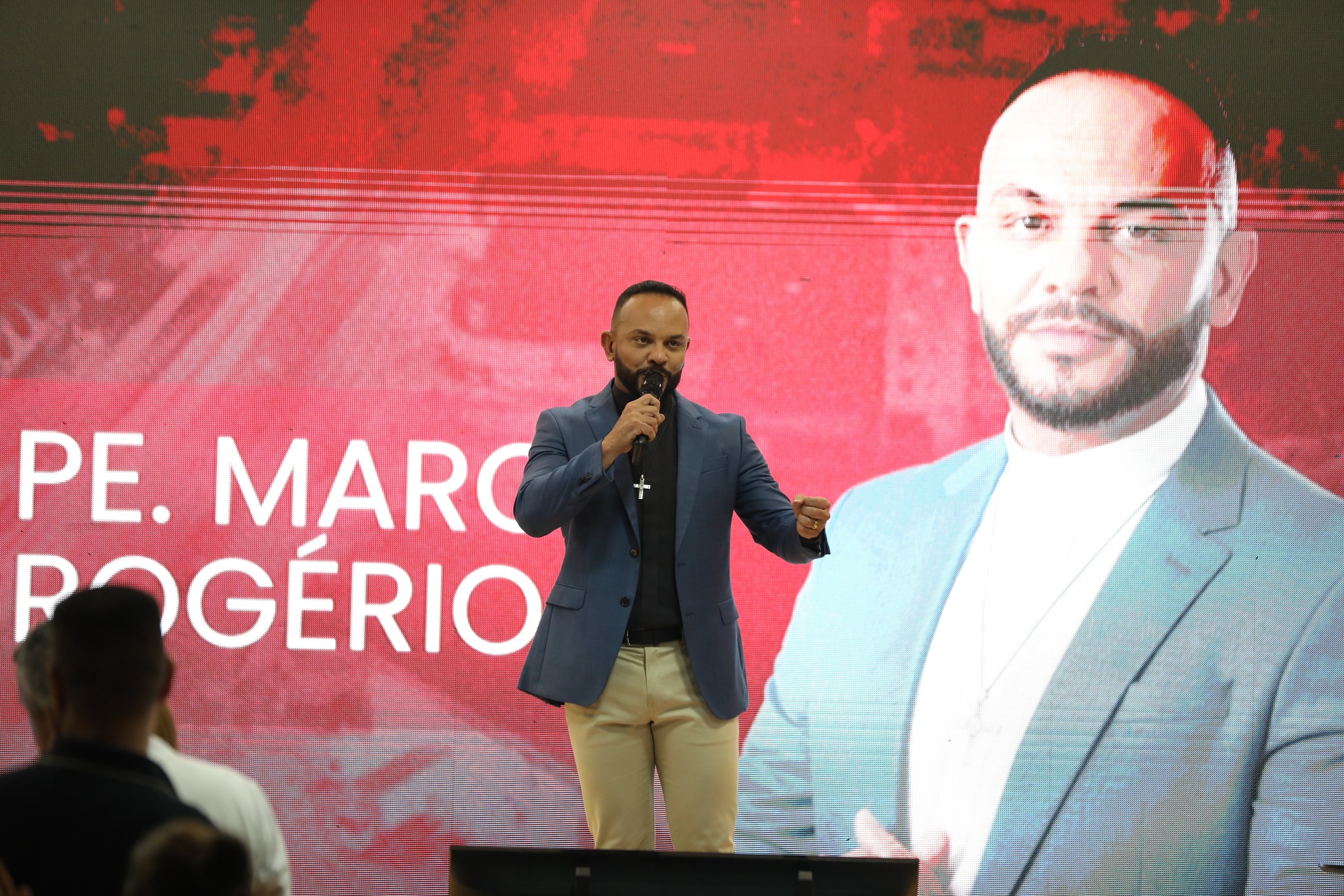 Padre Marcos Rogério está à frente do Action (Foto: divulgação)