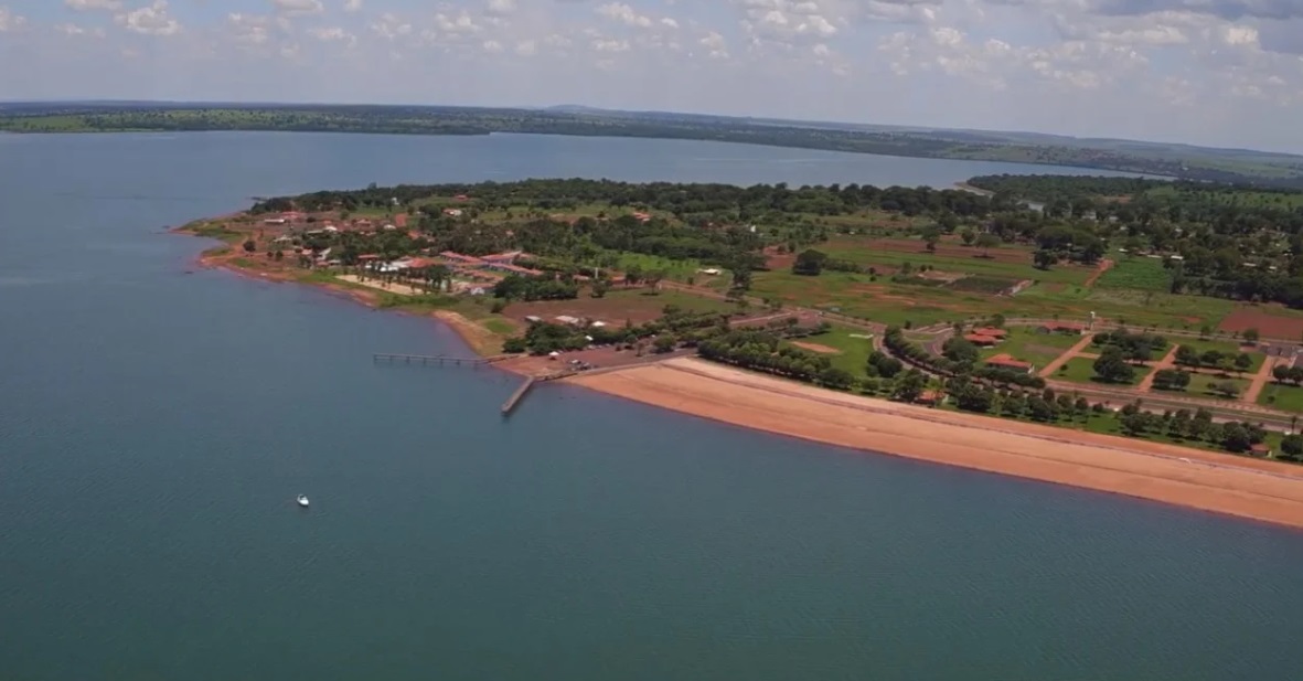 Praia do Lago Azul, em São Simão (Foto: reprodução)