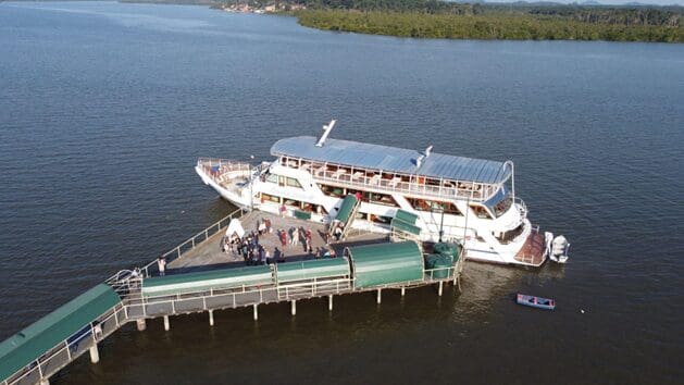 Saída de Joinville (Foto Barco Príncipe)