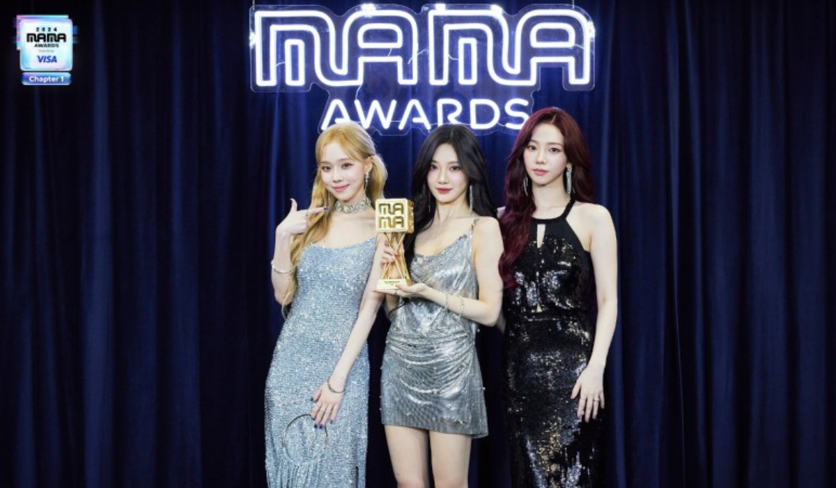 Grupo aespa durante MAMA Awards 2024 (Foto: Mnet/X)