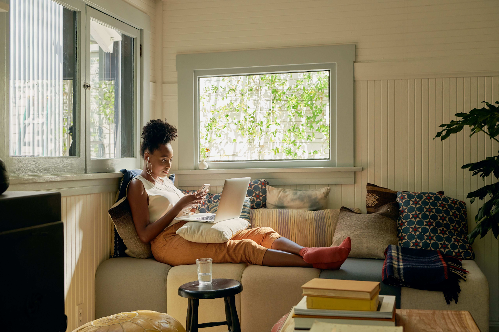 Dicas são valiosas para evitar golpes em viagens adquiridas pela internet (Foto: Airbnb )