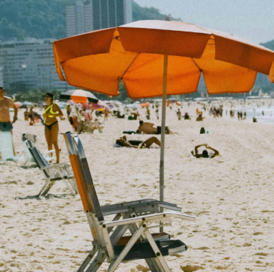 Praia de Copacabana (RJ) foi um dos destinos mais buscados em 2024 (Foto: Gabrielle Meschini / Pexels)