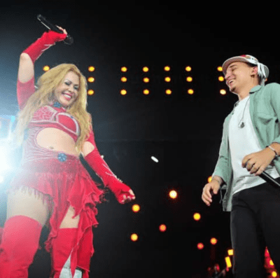 Joelma e João Gomes no palco (Foto reprodução / redes sociais)