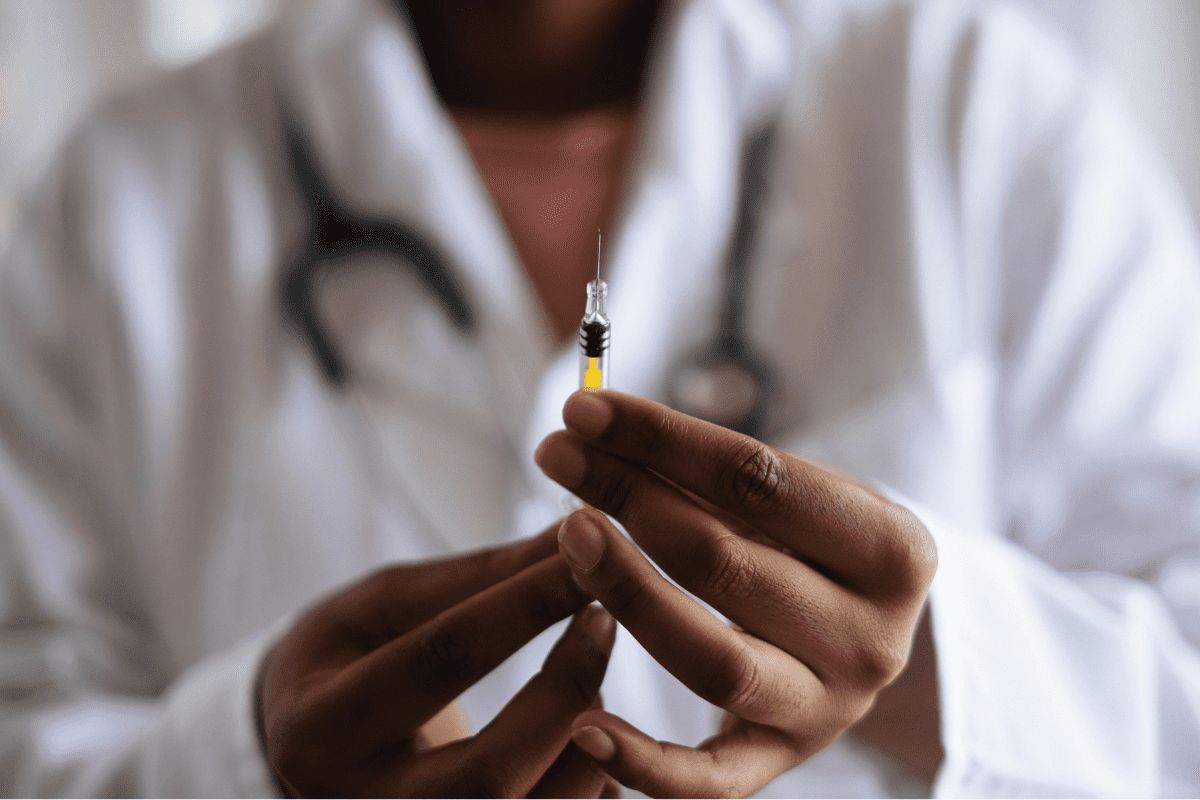 Reposição hormonal traz qualidad de vida (Foto: Pexels)