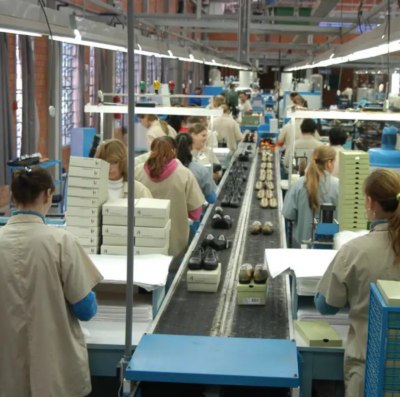 Mulheres ainda recebem 20% a menos (Foto: CNI Miguel Ângelo)