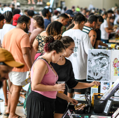 Feira E-Cêntrica 2025 reúne produção literária independente de todo o Brasil em Goiânia (Foto: Layza Vasconcelos)