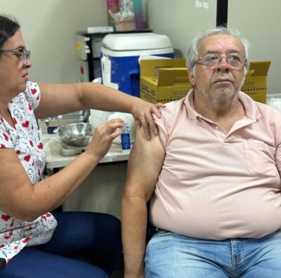 Dia D traz campanha de vacinação contra a influenza em Goiânia (Foto: SMS)