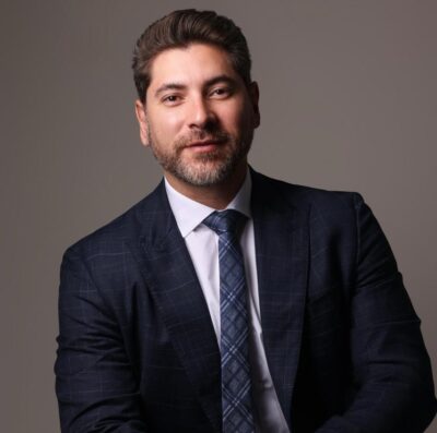 Dr Pablo Rassi. Cirurgião Plástico Goiânia