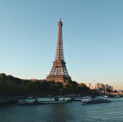 França está entre os países mais buscados por Brasileiros (Foto: Pexels)