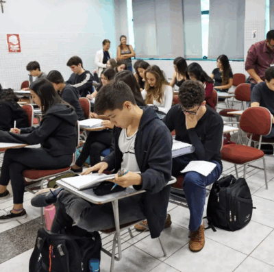 Inscrição para o ENEM 2025 abre nesta segunda, 26 de maio (Foto: Agência Brasil)