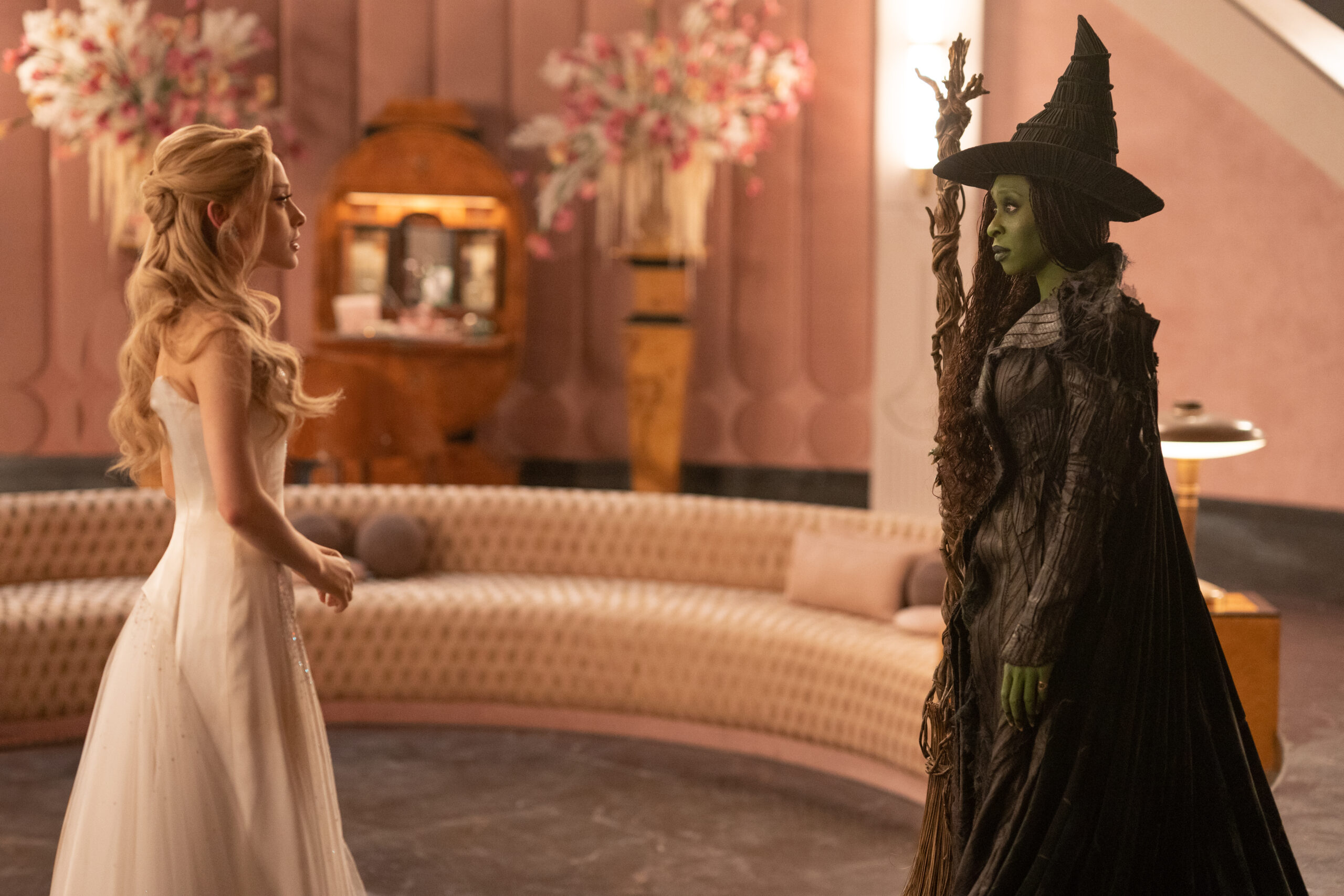 “Wicked Parte II” promete encantar fãs e encerrar saga com reviravoltas épicas; veja trailer (Foto Warner Bros)