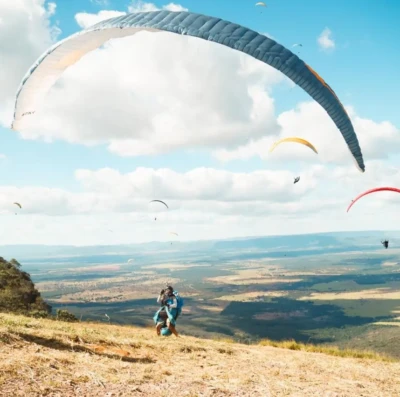 Formosa sedia competições de parapente a partir desta quarta-feira (18) (Foto: Circuito Centro-Oeste de Parapente)